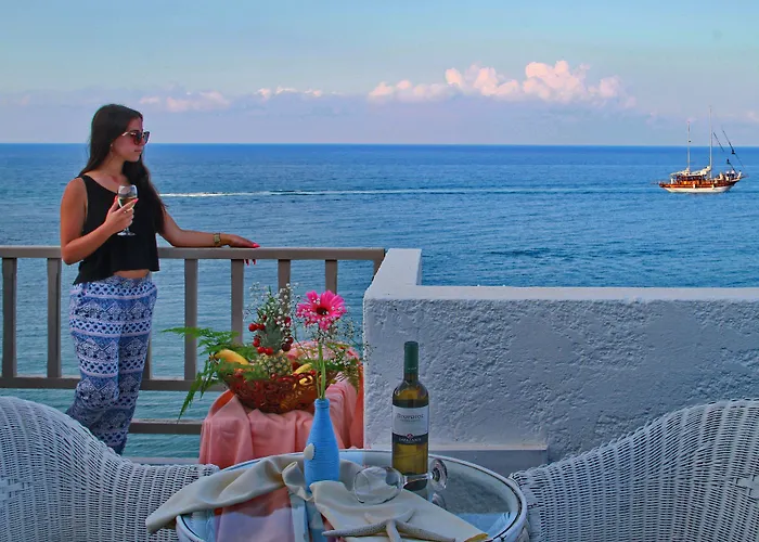 Vasia Boulevard Hotel (Adults Only)
